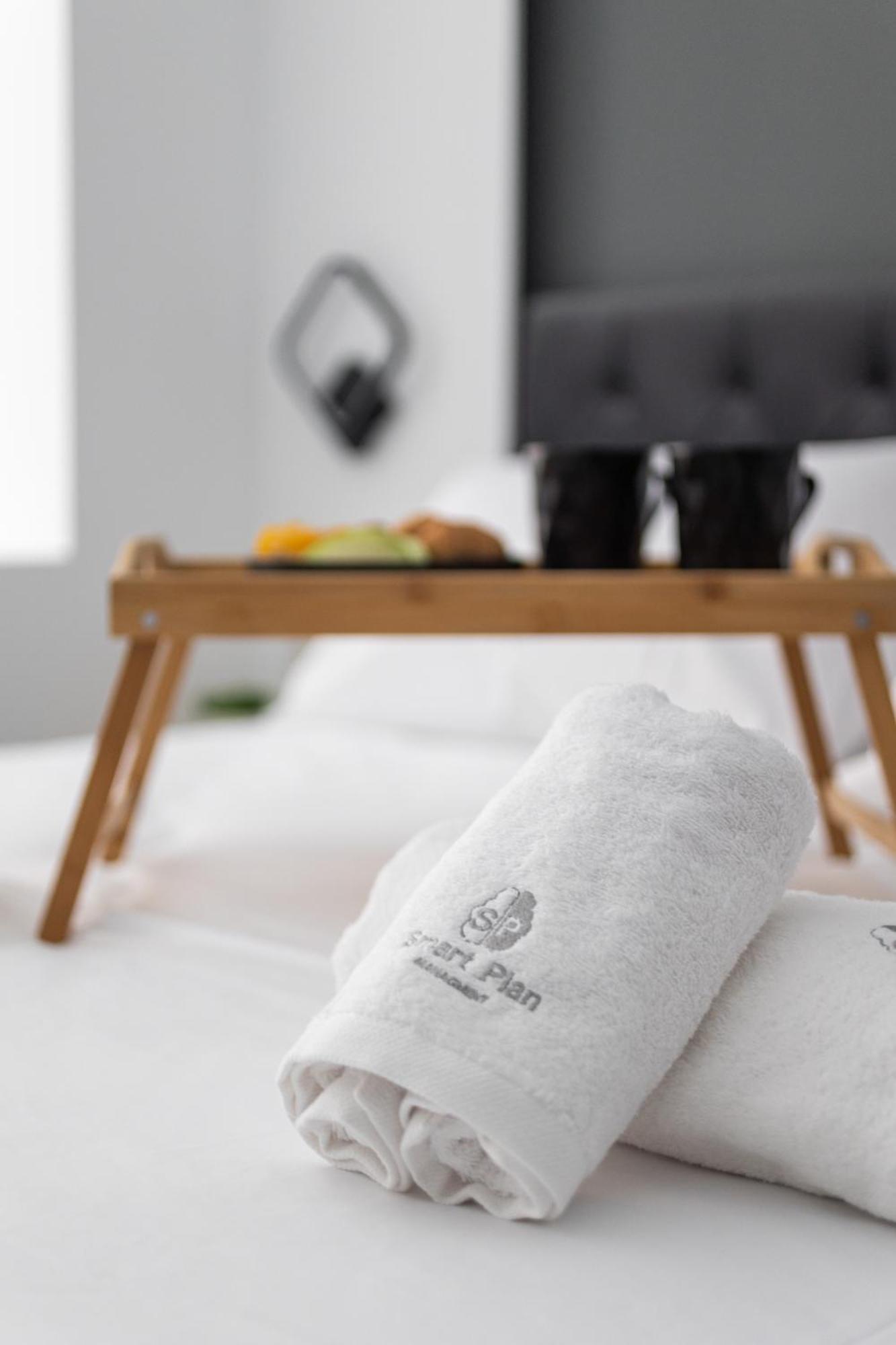 New Glamorous Apartment In Downtown Thessaloníki Ngoại thất bức ảnh